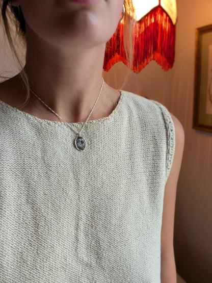 the tulip pendant
