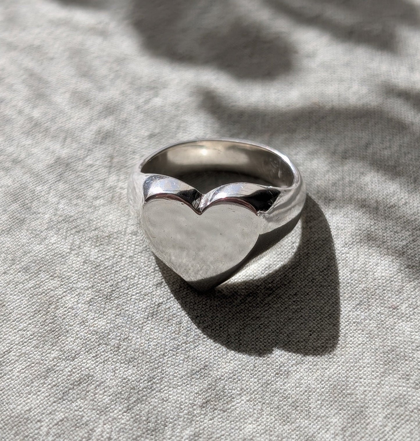 heart signet
