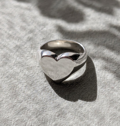 heart signet
