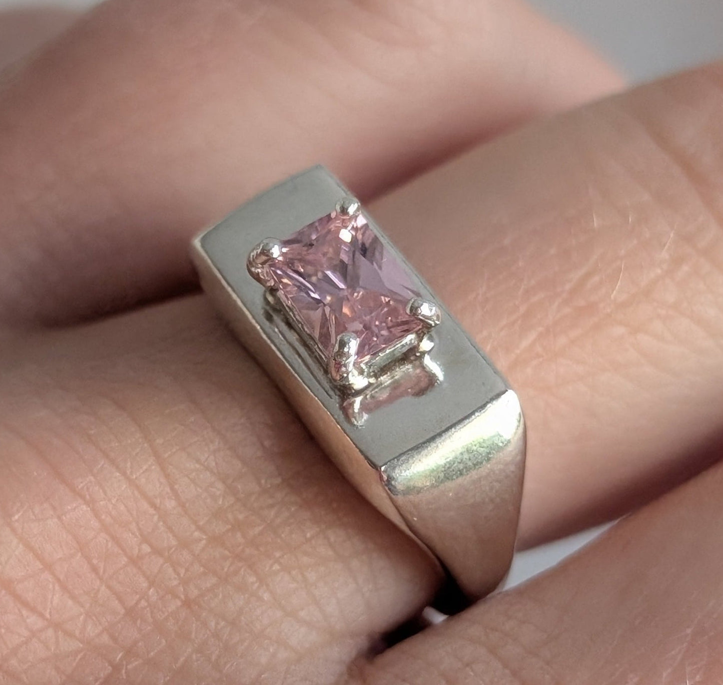 pink signet