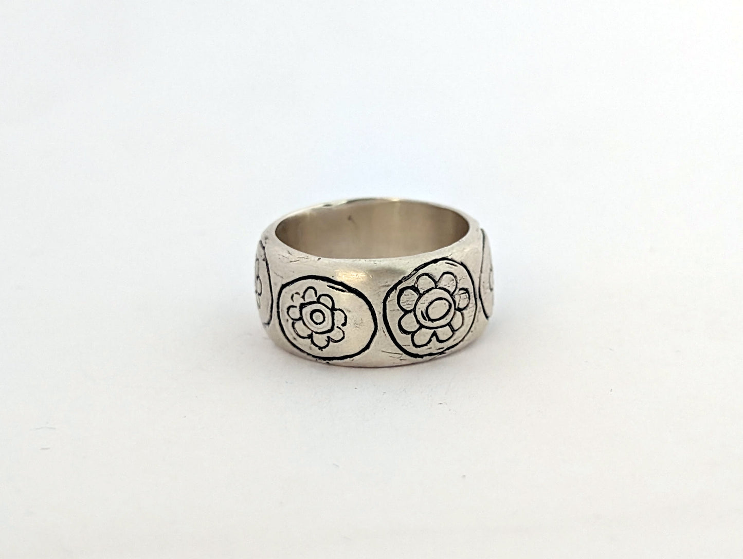 chunky funky flower ring I