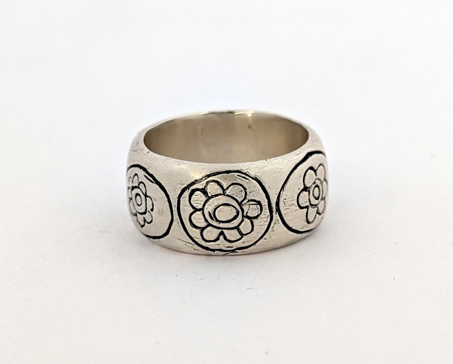 chunky funky flower ring I
