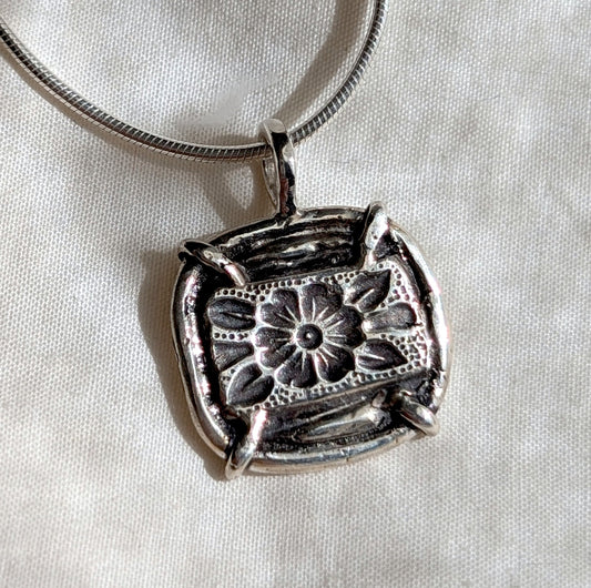 floral pendant
