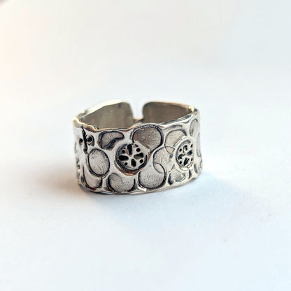 lace I ring