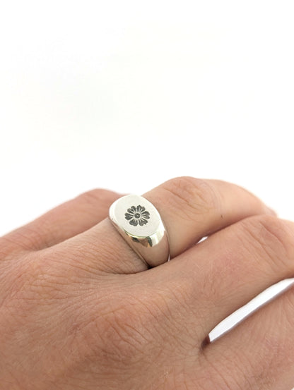 floral oval signet
