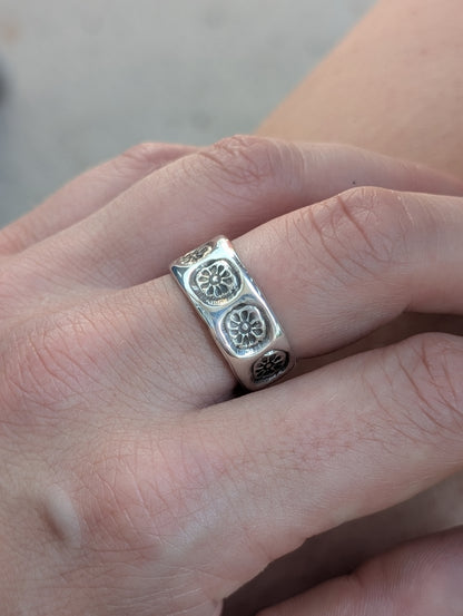 stamp of spring chunky ring